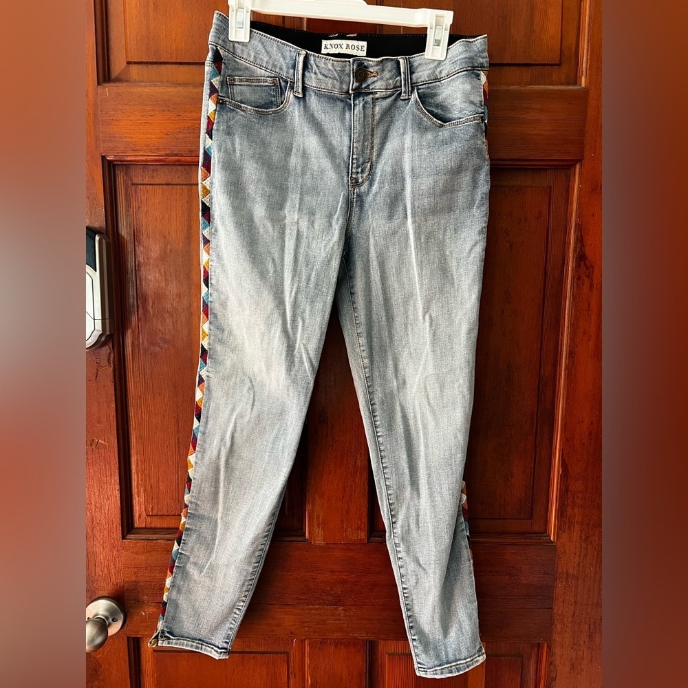 Knox Rose Embroidered Side Stripe Skinny Jeans — Women’s Size 10 Boho Hippie